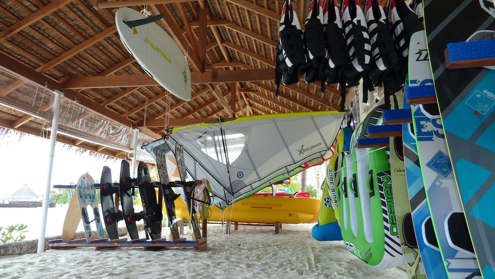 Safari Island Resort 30/58