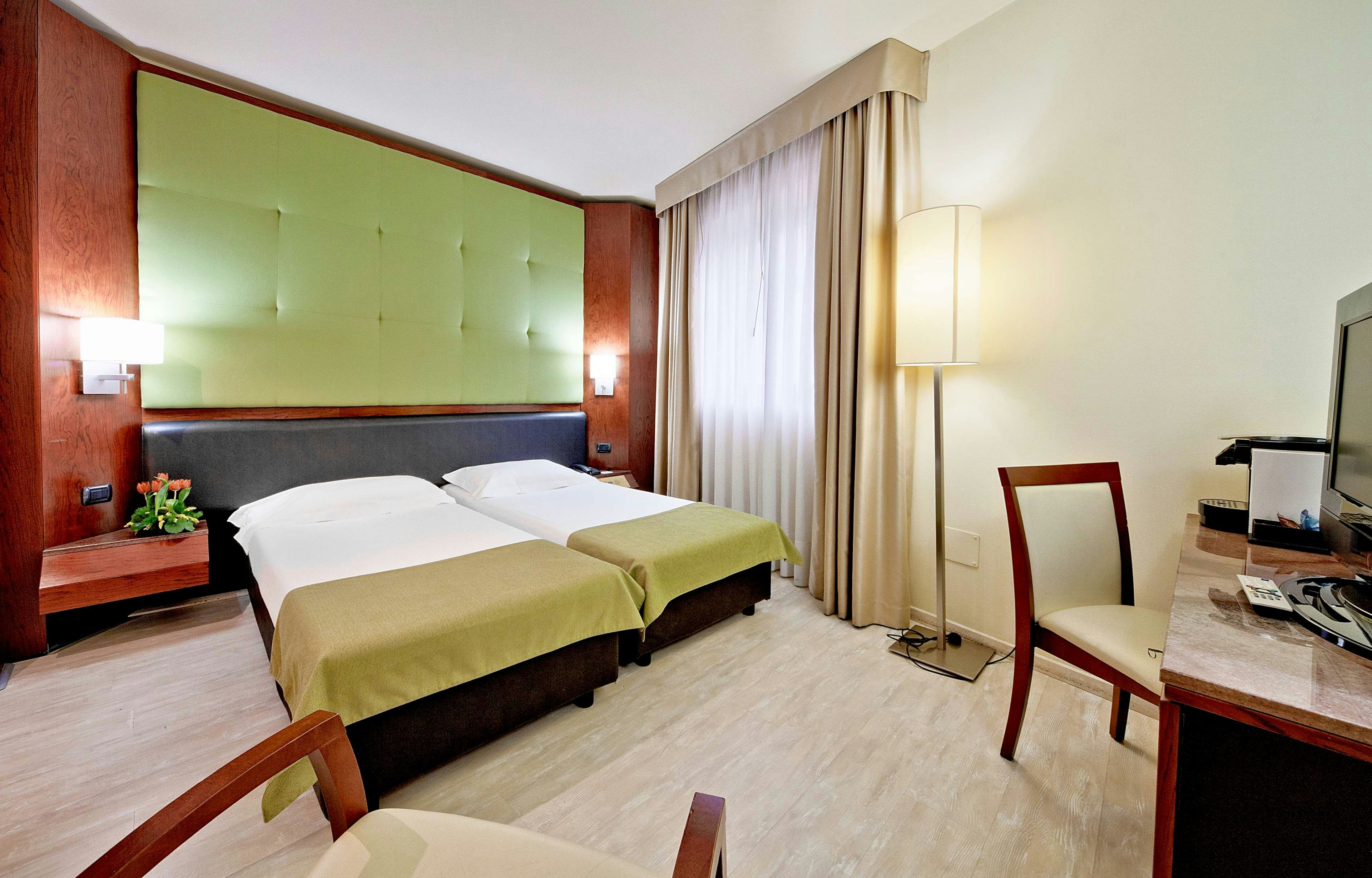 Mediterraneo Palace Hotel 13/27