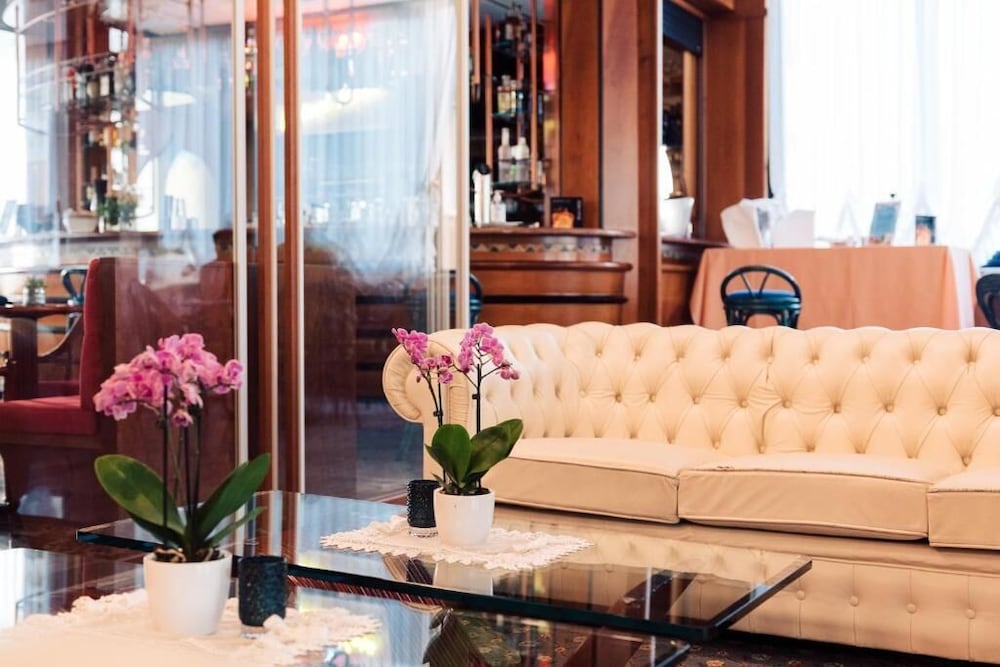 Brioni Sea Hotel 30/50