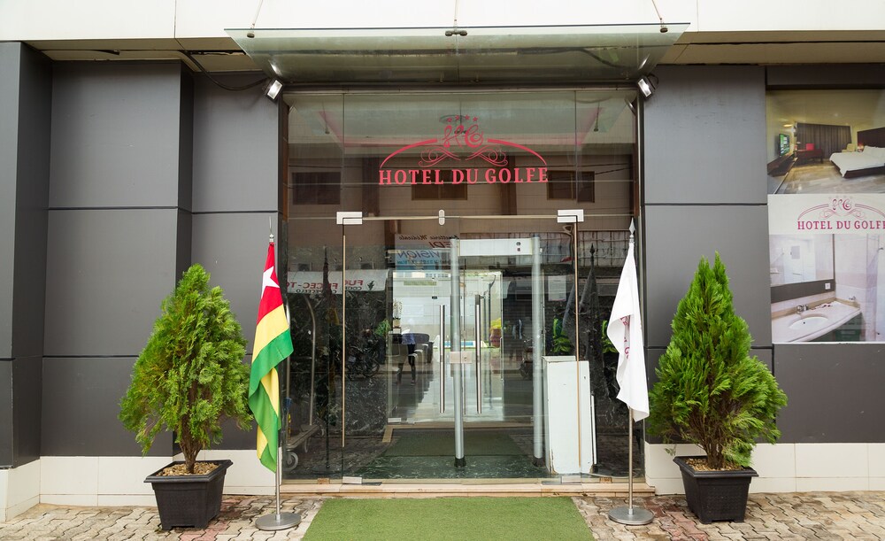 Hotel du Golfe 2/50