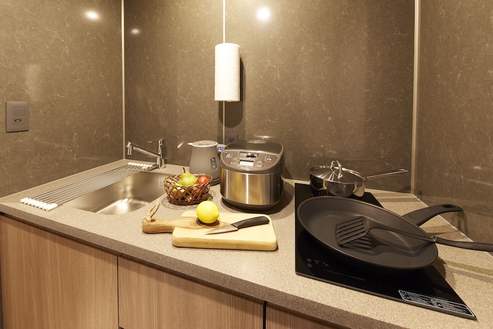 MONday Apart Premium GINZA SHINTOMICHO(Former:GATE STAY PREMIUM GINZA SHINTOMICHO) 33/48