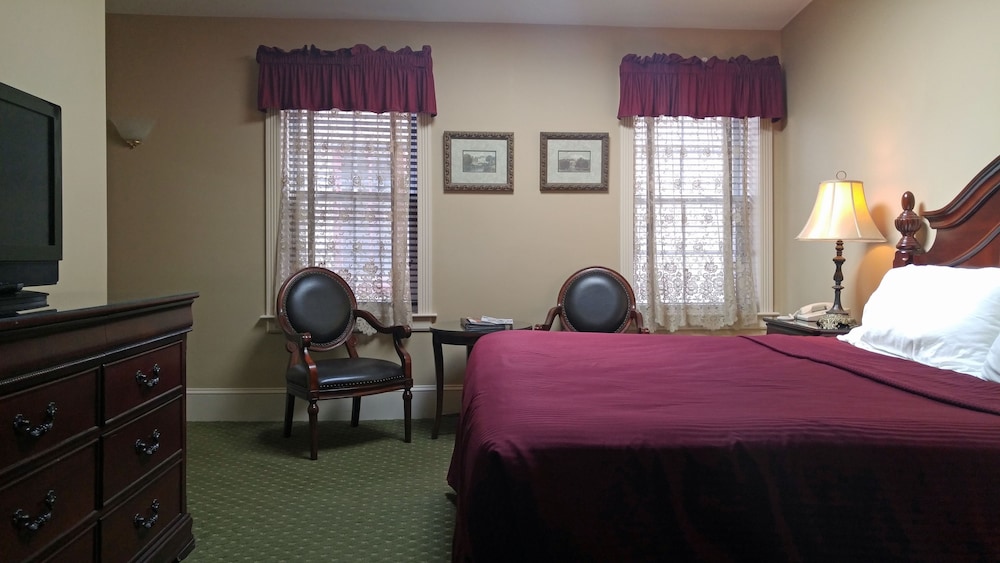 Inn At Jim Thorpe 11/48