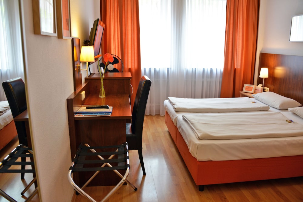 Hotel Italia 30/62