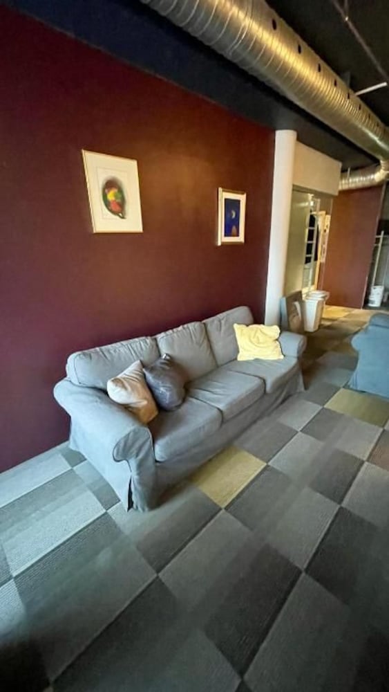 Hafnarstraeti Hostel 13/45