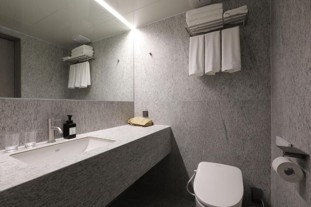 Hotel Tradiup by the Designers 49/50