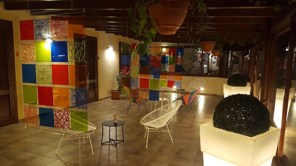 Iride Hotel 25/43