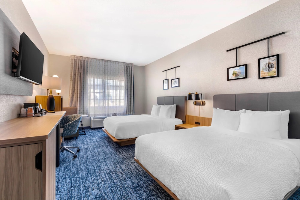Sleep Inn Cedar Hill, TX 15/51