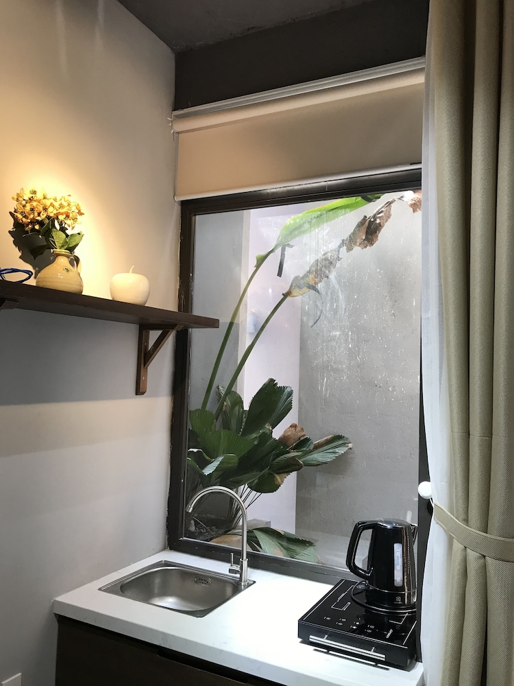 Ngoi House 32/34