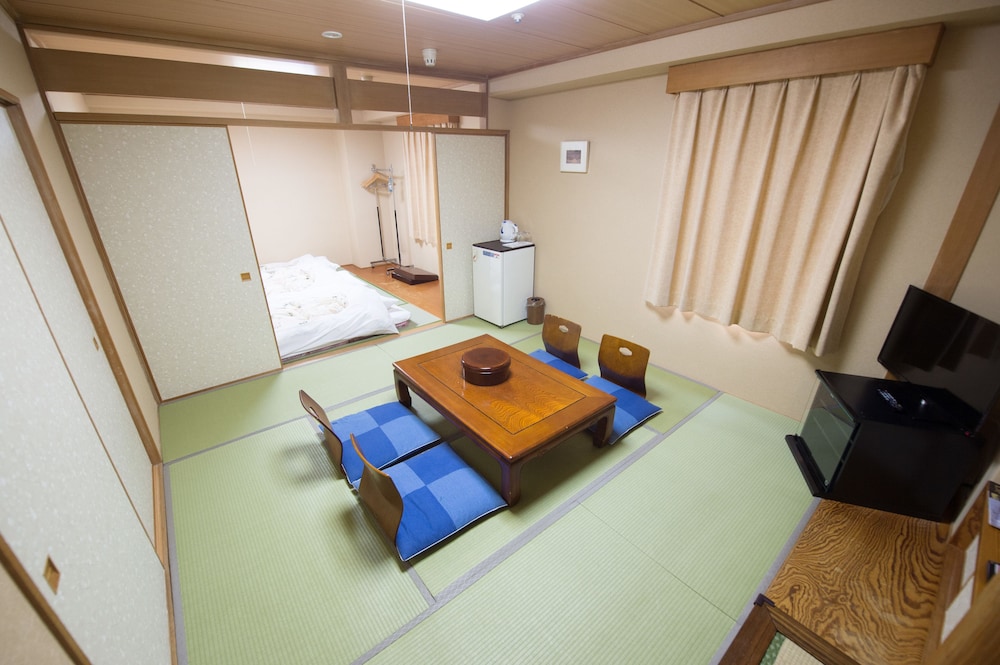 Shizunai Eclipse Hotel 19/61