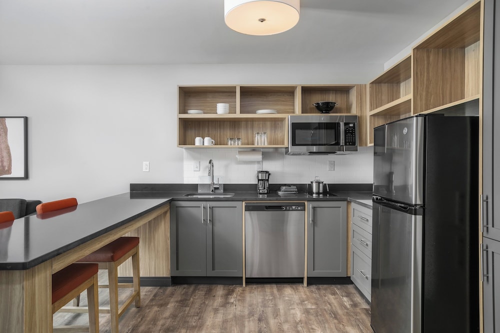 Candlewood Suites Chattanooga – Hamilton Place by IHG 4/48