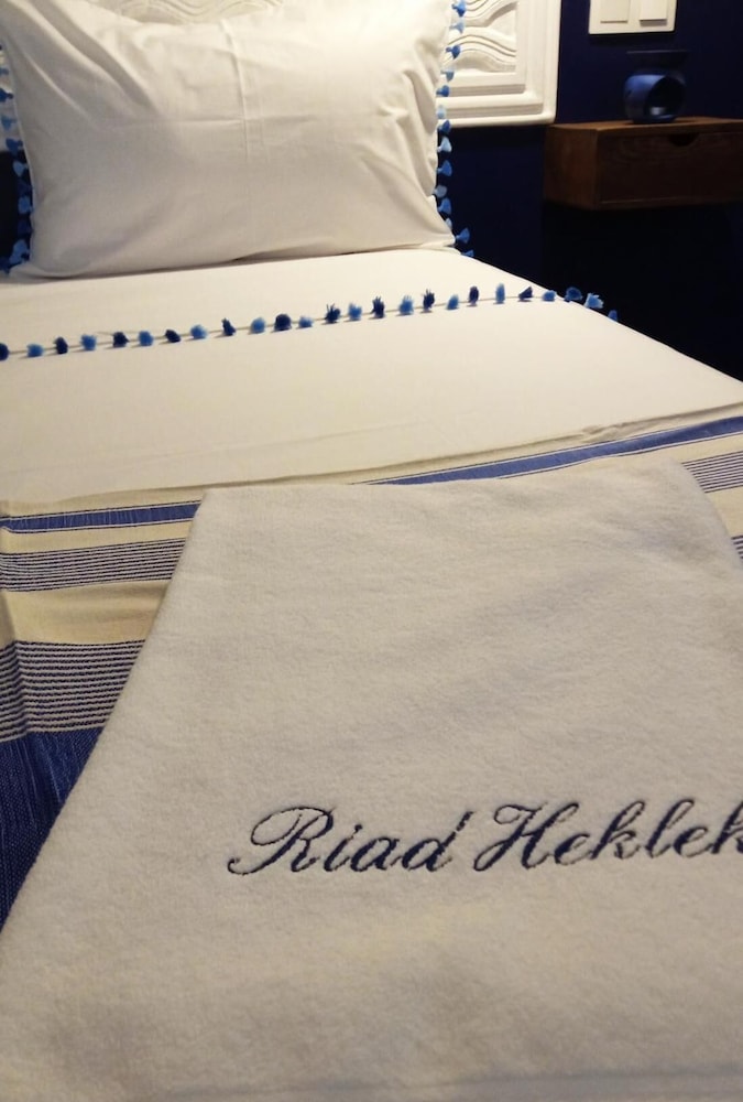 Riad Heklek 6/50