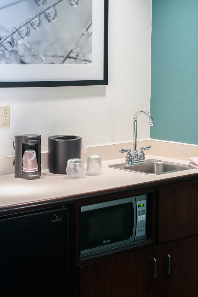 Springhill Suites Pittsburgh Monroeville 40/40