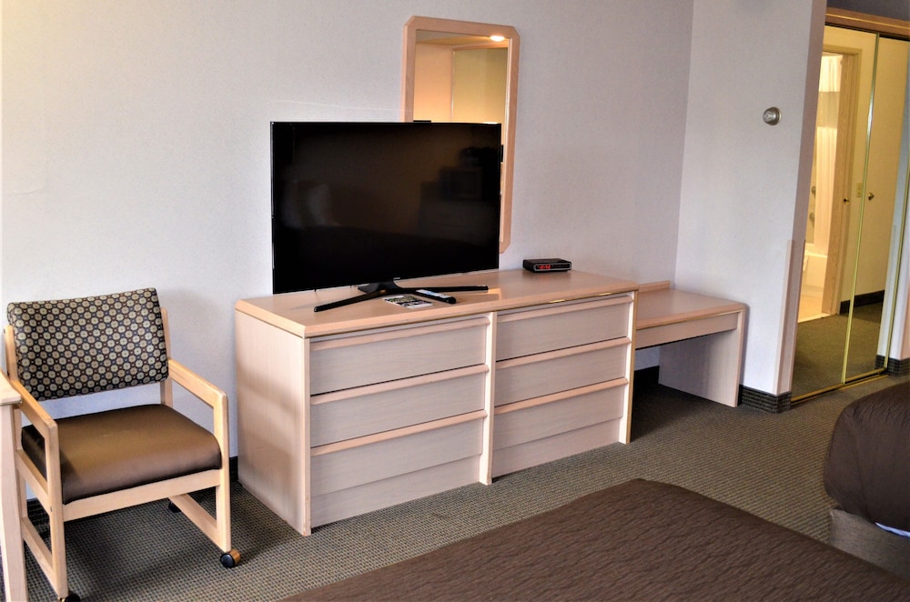 Columbia River Hotel, Ascend Hotel Collection 6/76