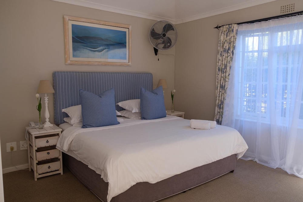 White Lodge Constantia Guest House 13/59
