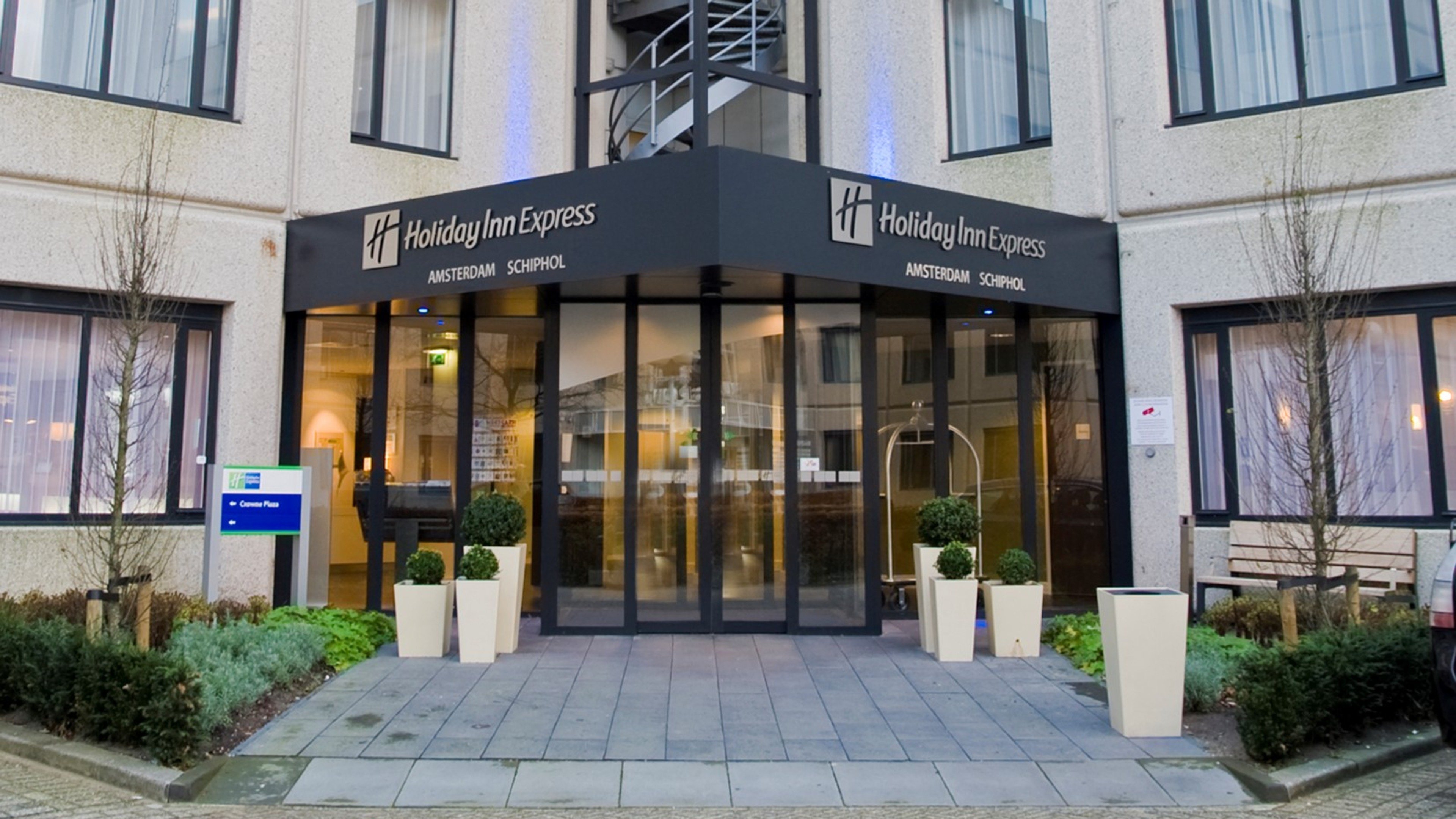 Holiday Inn Express Amsterdam Schiphol 2/61