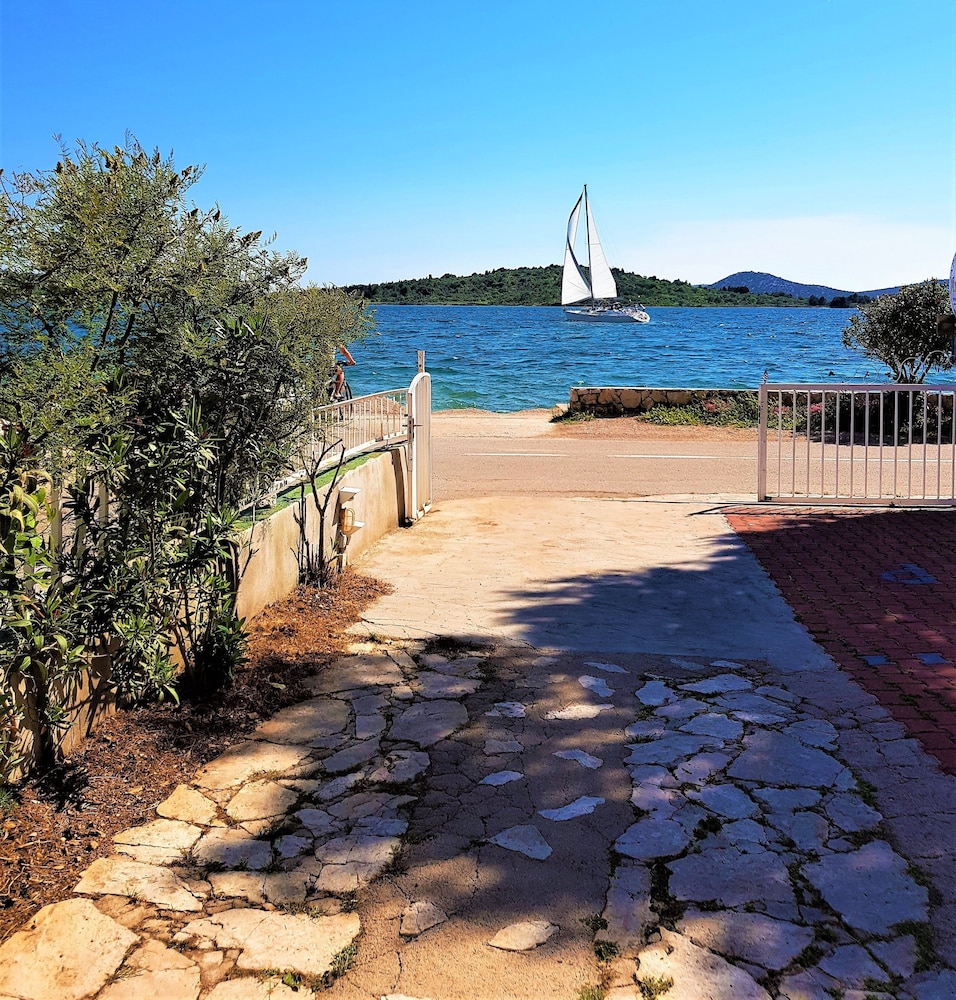 Vodice Lagom 36/50