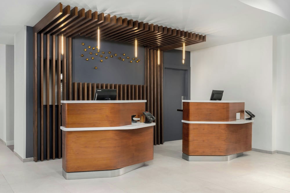 Courtyard By Marriott Chattanooga Downtown 4/50