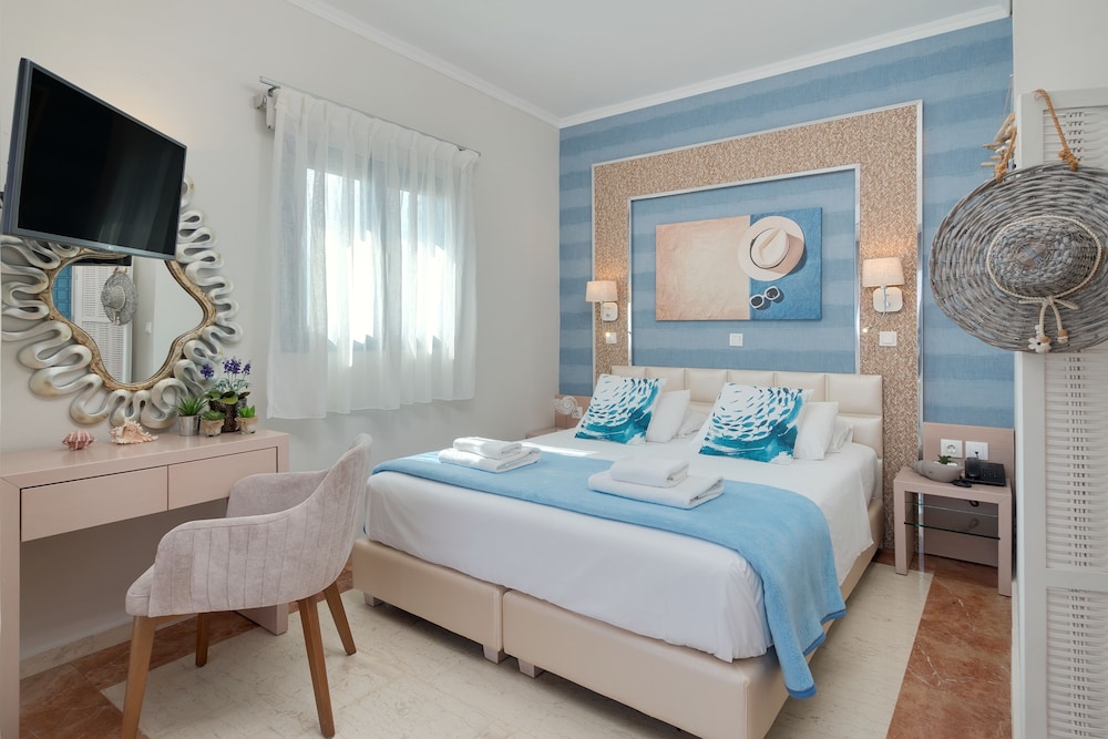Pyrgos Beach Apartments 13/50