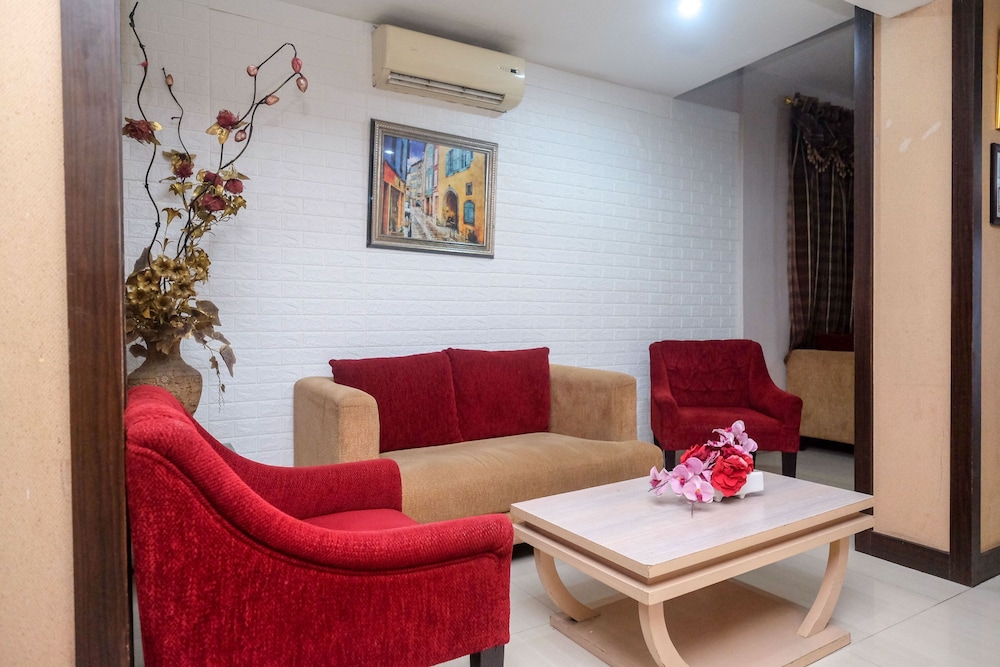 RedDoorz Plus Grand Populer Hotel (ex Nida Rooms Makassar Sulawesi) 22/33