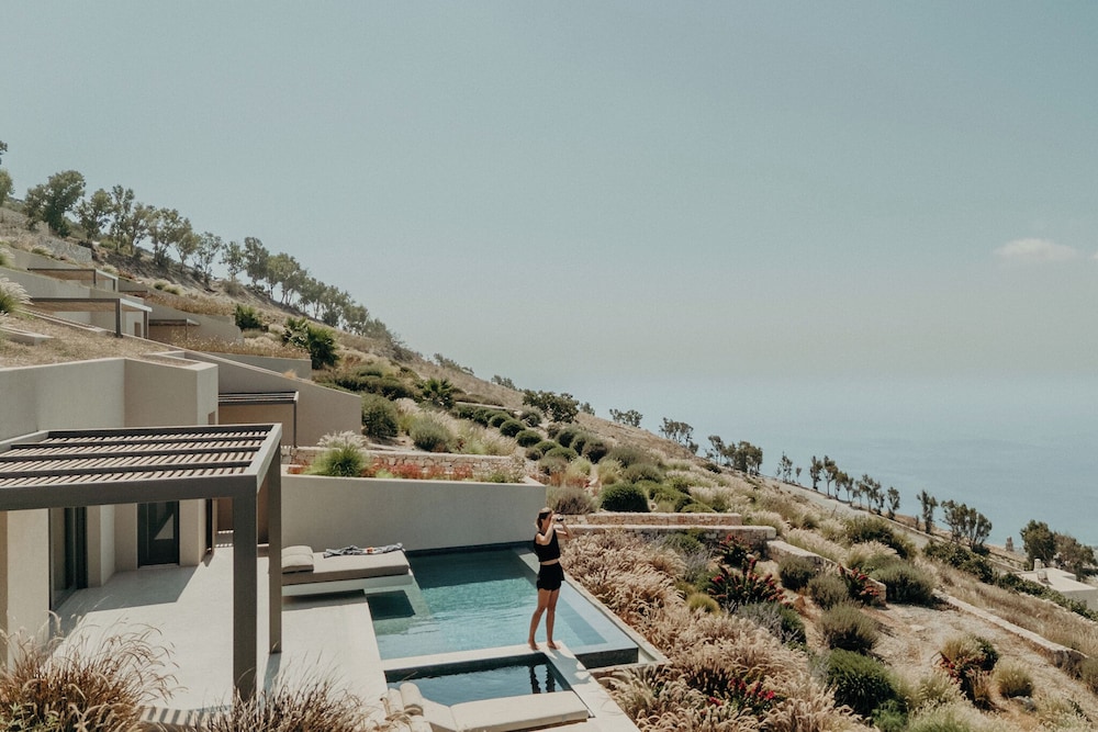 Santorini Sky Luxury Resort 写真1