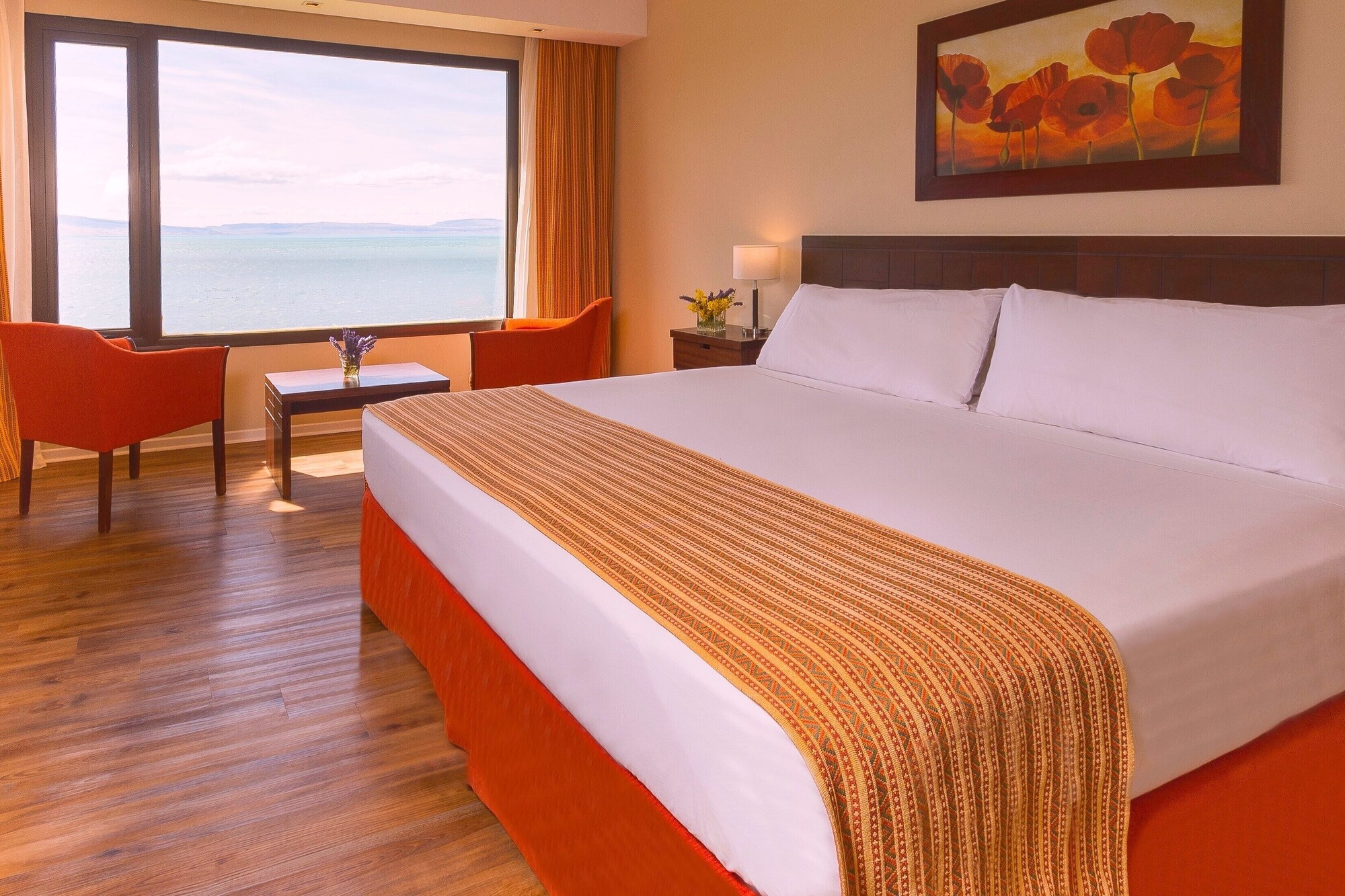 Superior, King Bed, Xelena Hotel and Suites 4/8