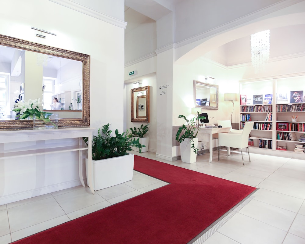 Unitas Hotel 3/55