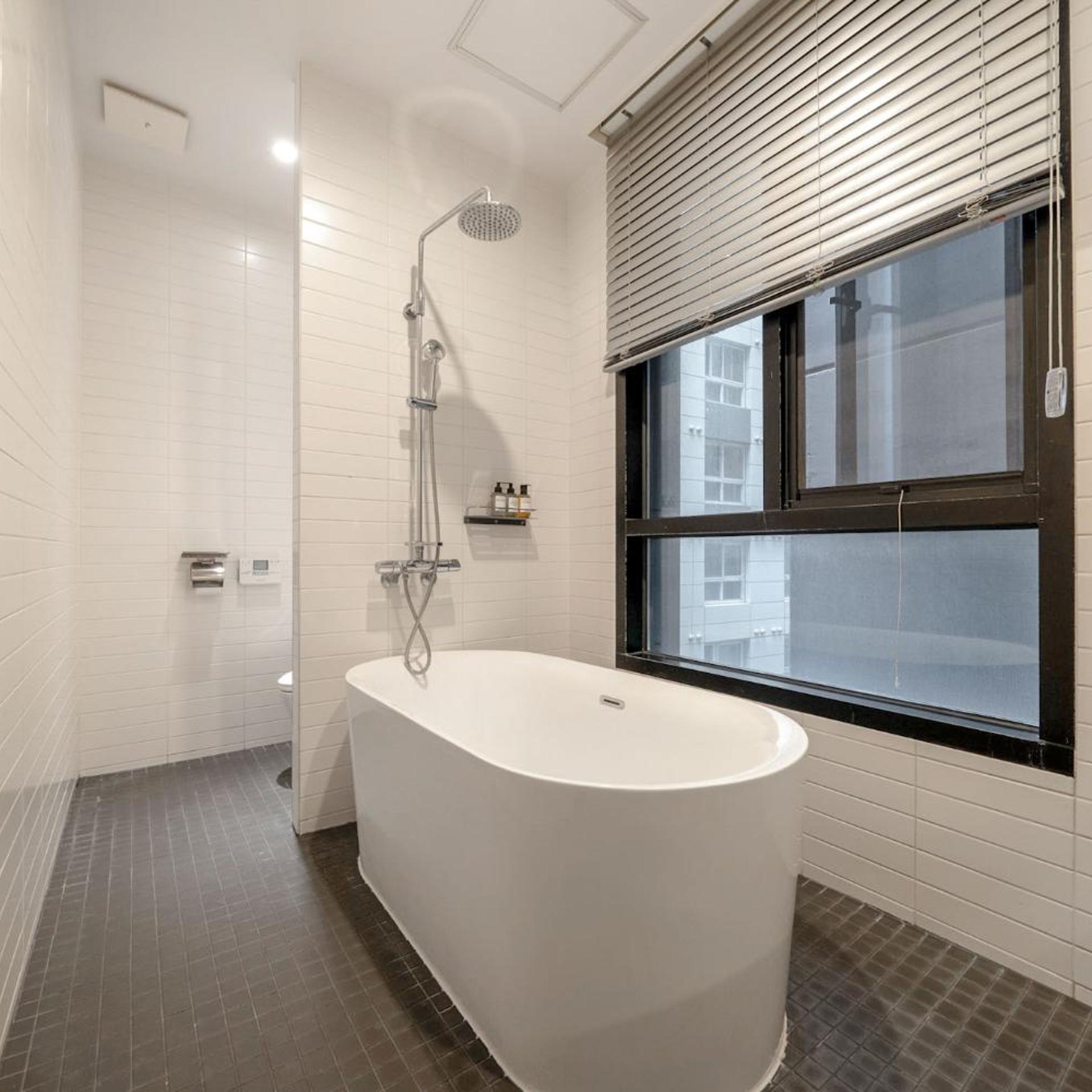 Cheonho Aria Hotel 46/50