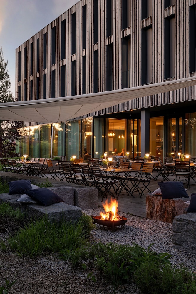 Bader Hotel 3/68