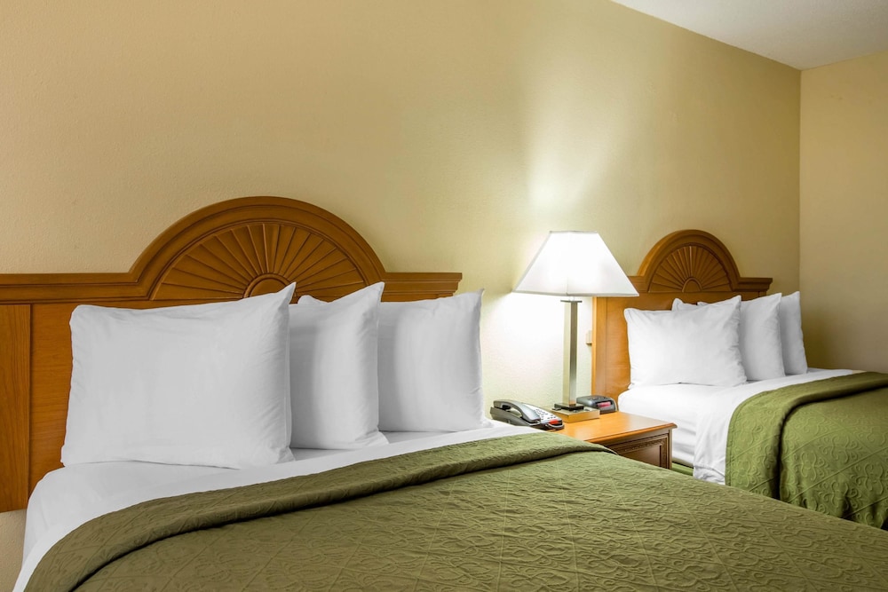 Quality Inn Americus 19/40