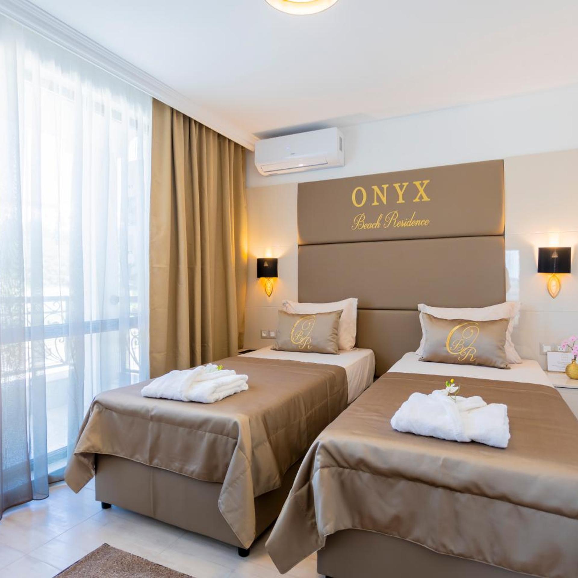 Onyx Beach Residence 13/50