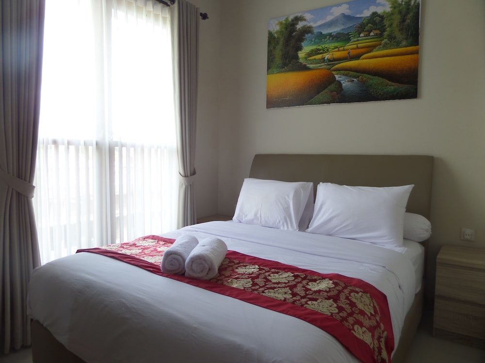 Royal Majesty Villas 12/71