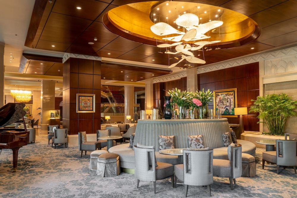 The Nile Ritz-Carlton, Cairo 66/75