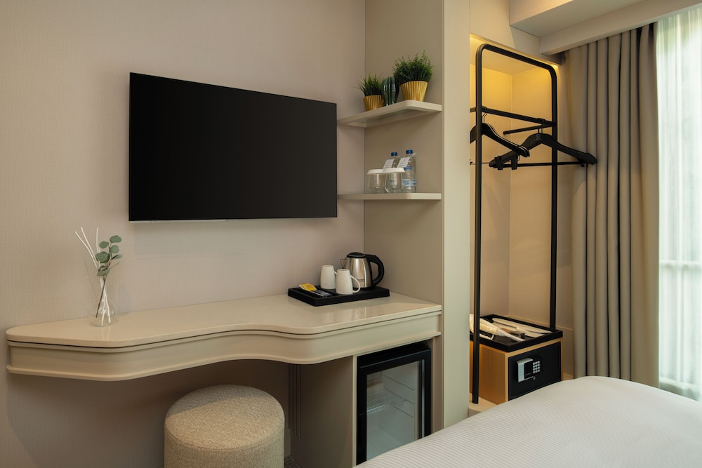 Lunet Old City Hotel 40/48