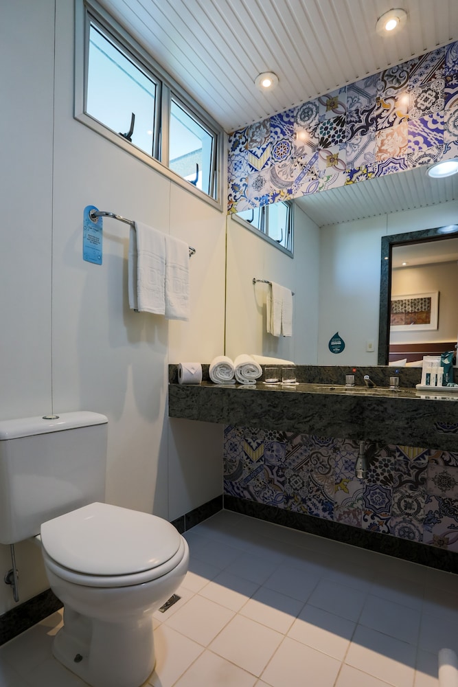 San Diego Suites Ipatinga 75/75