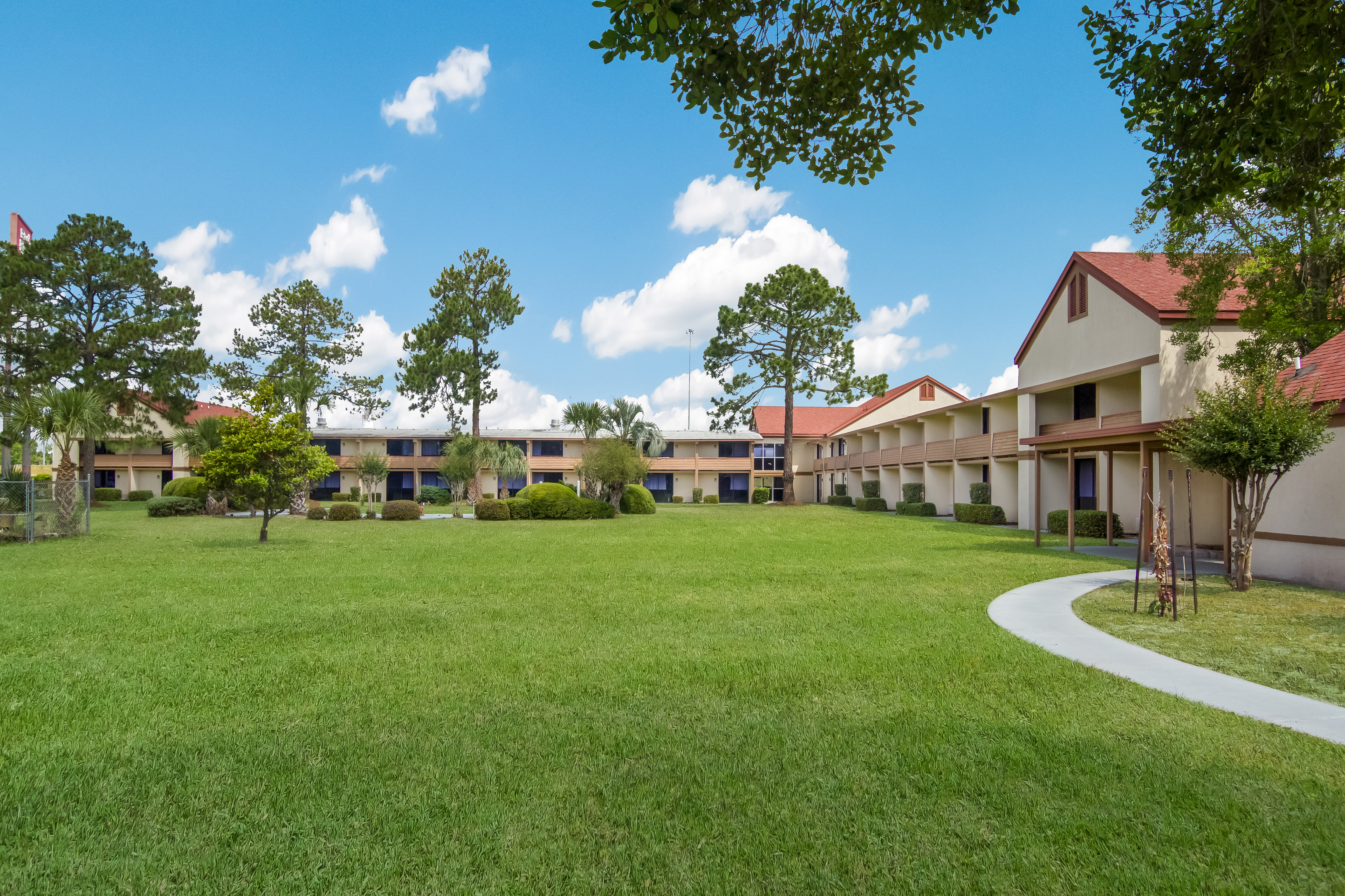 Red Roof Inn Suites Brunswick I 95 28/32