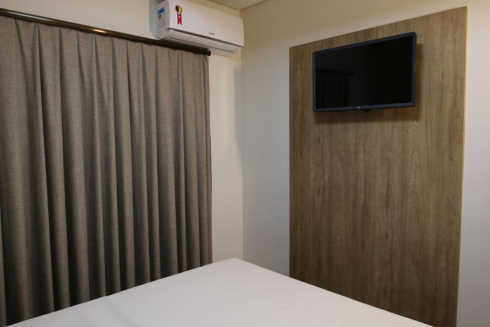 Ouro Minas Plaza Hotel 8/17