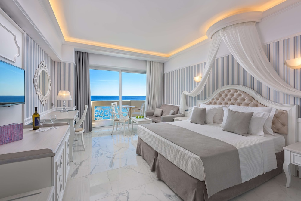 ELITE, SEA VIEW