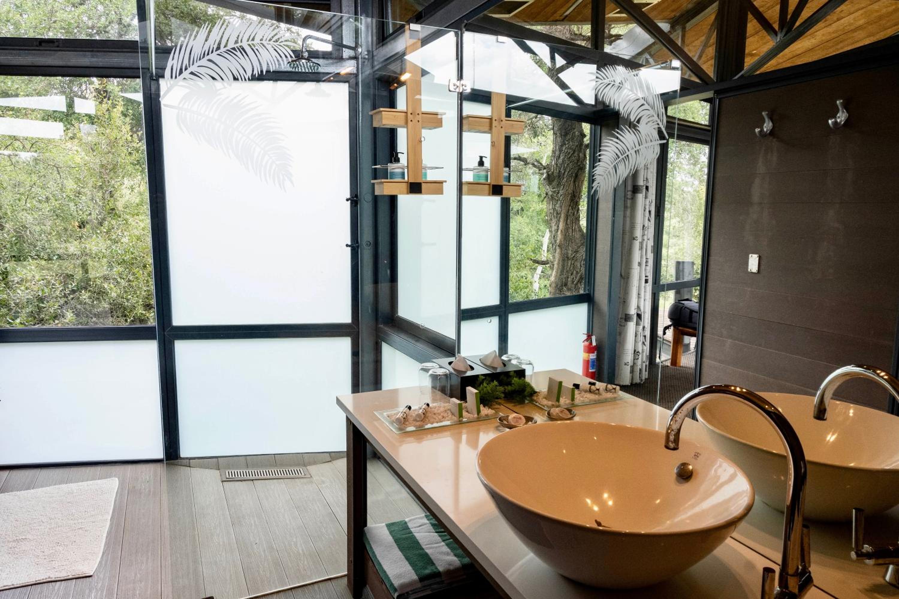 Greenfire Game Lodge 50/50