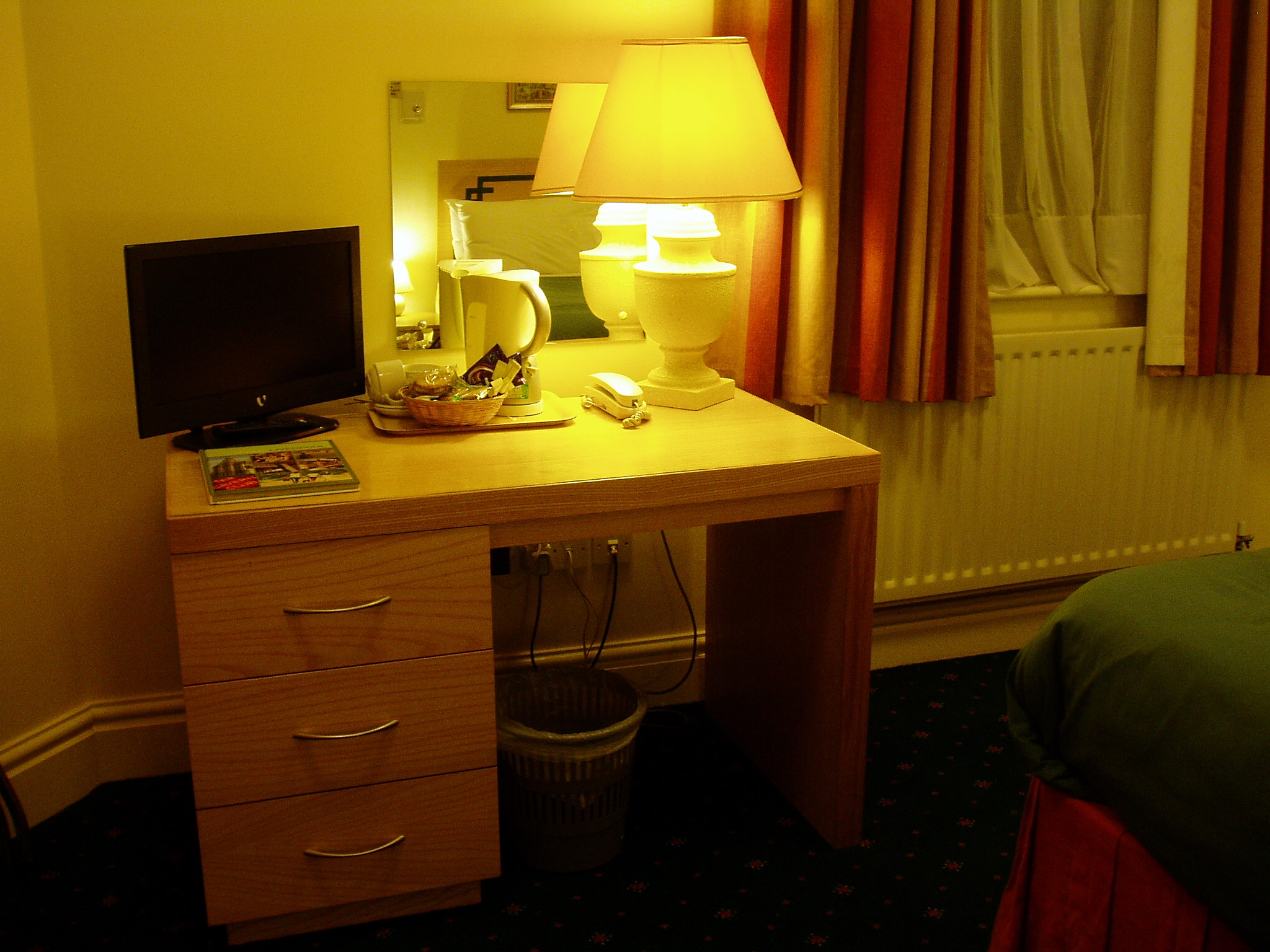 The Hanover Hotel 14/15
