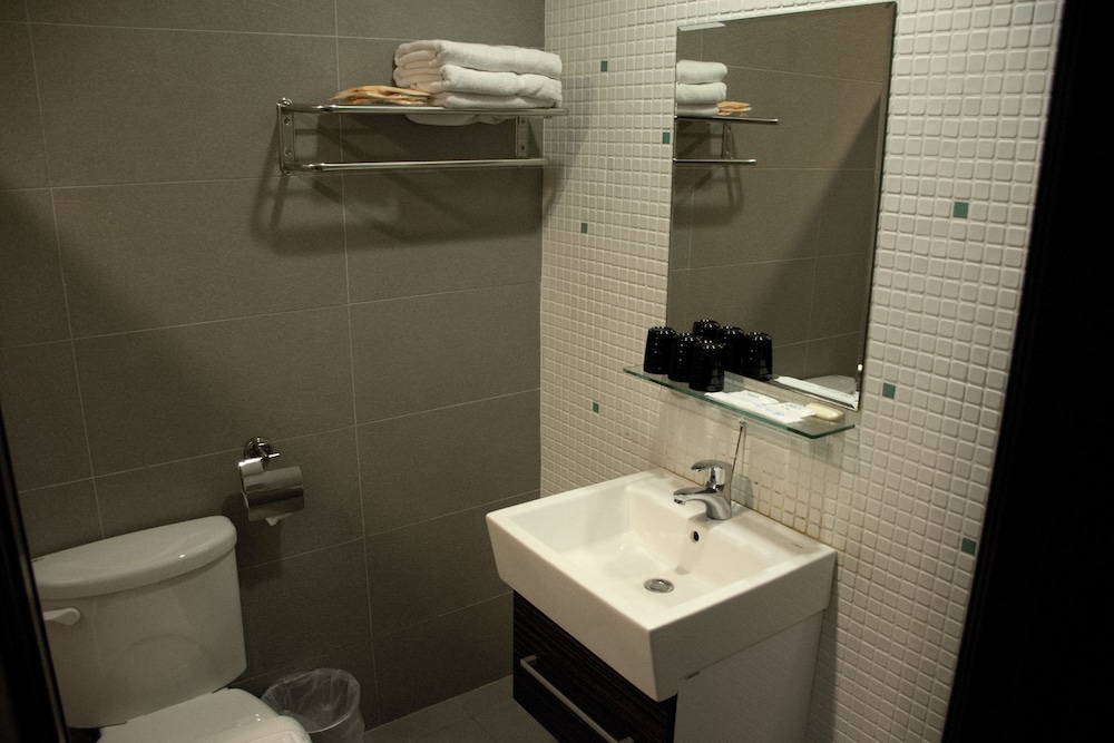 Home Full Hotel 21/43
