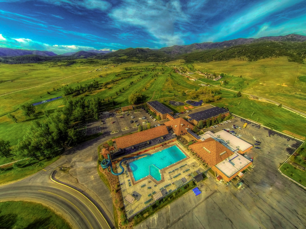 Fairmont Hot Springs Resort 1/54