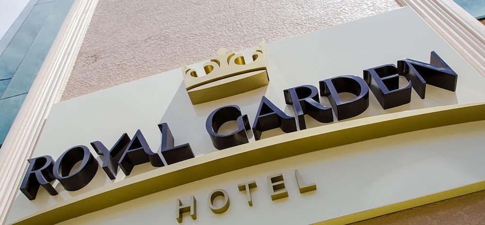 Royal Garden Hotel 1/44