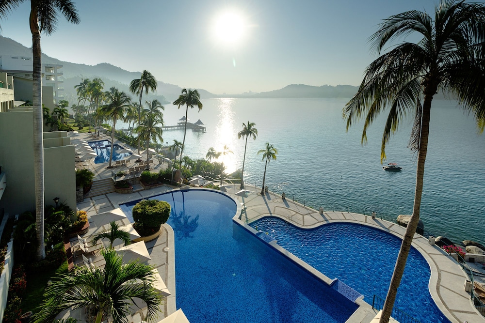Camino Real Acapulco Diamante 43/50