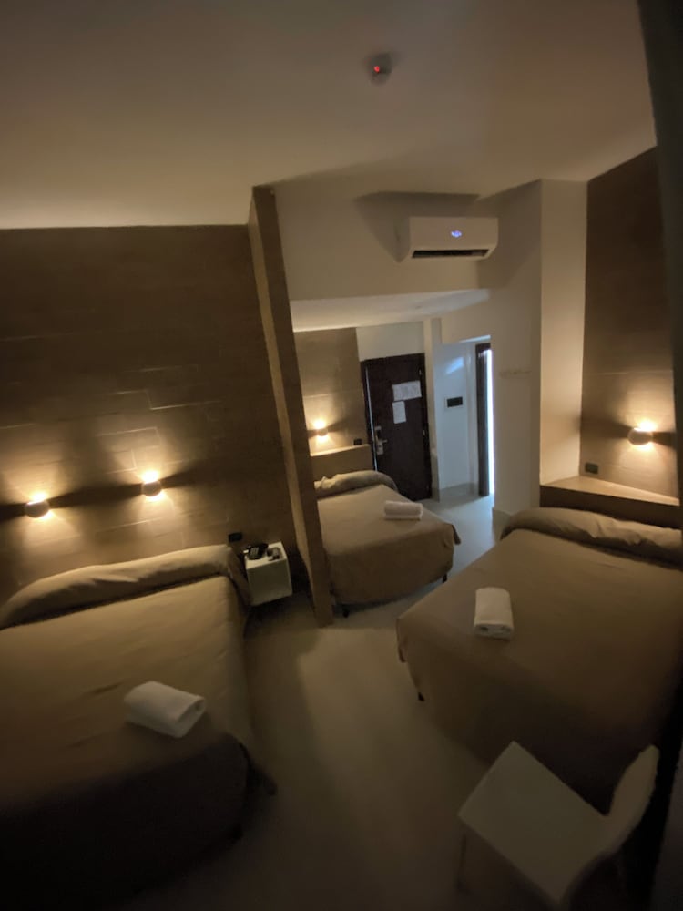 Grand Hotel Olympic 17/41