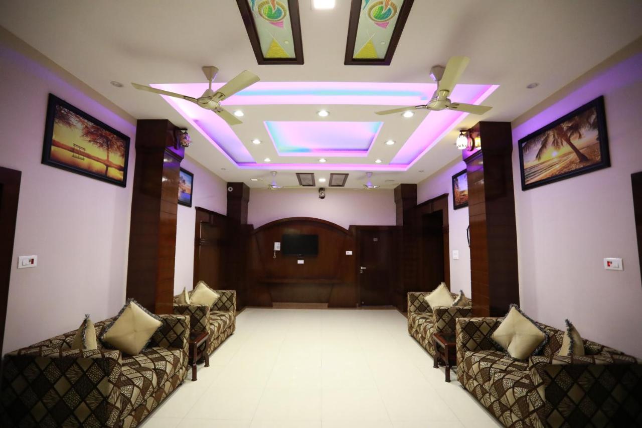 HOTEL KRISHNA JI 15/67