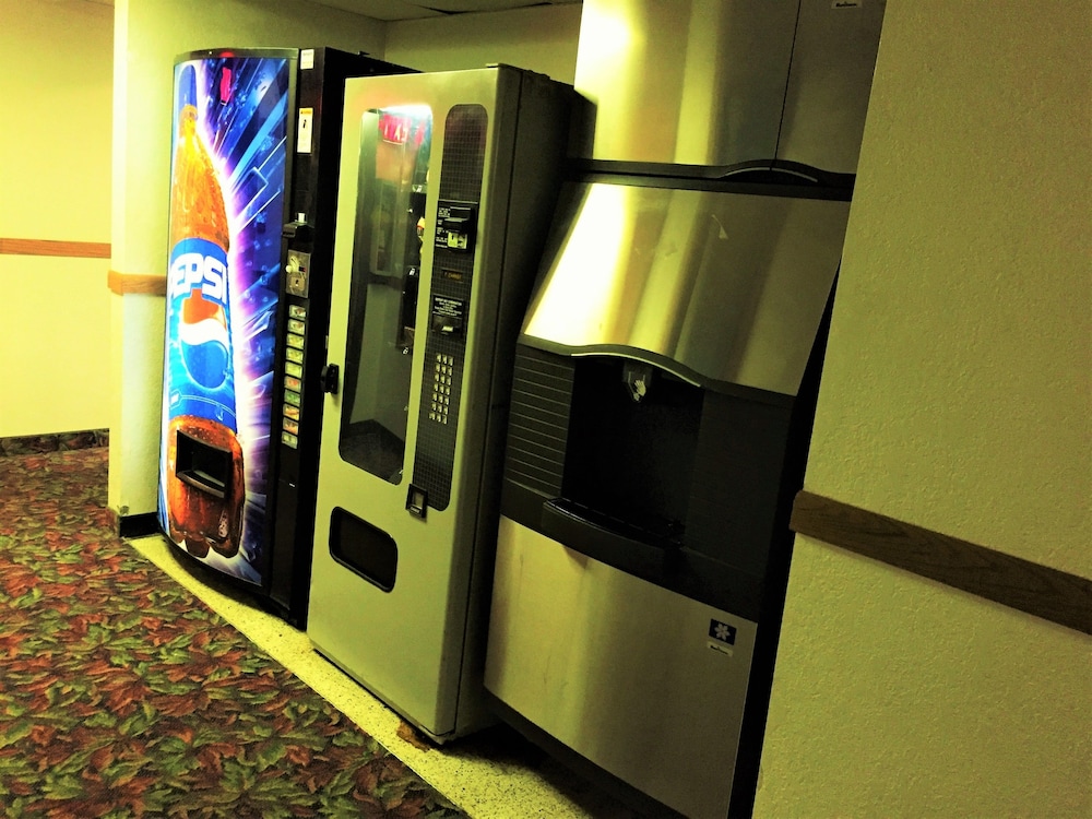 Travelodge By Wyndham Redwood Falls 13/30