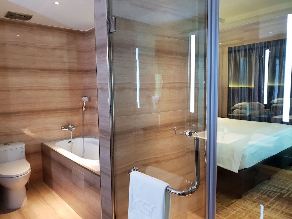 Ksl Hot Spring Resort 27/60