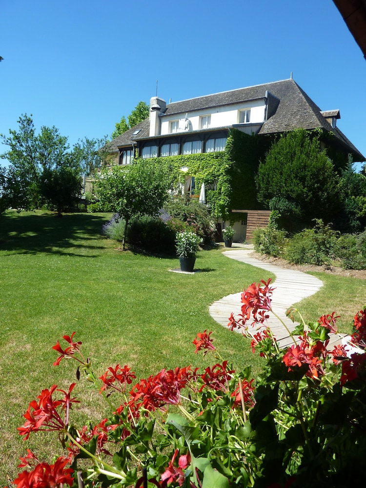 Ermitage De Corton 39/49