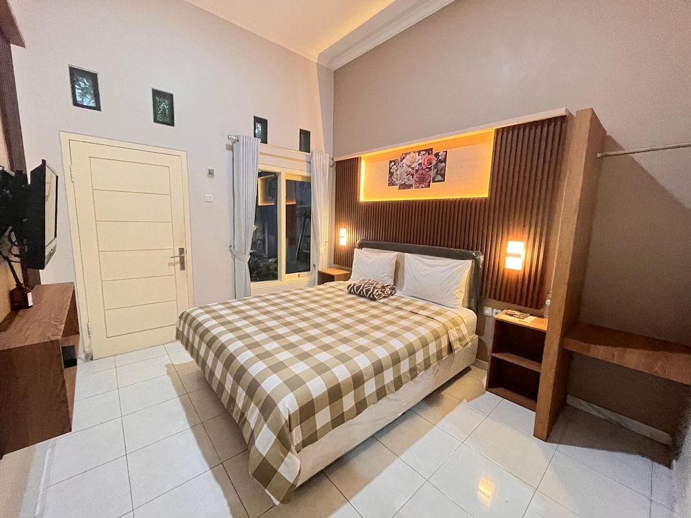 Clover Homestay 20/65