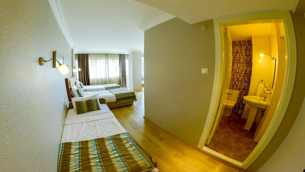 Wox Ew Hotel 37/56